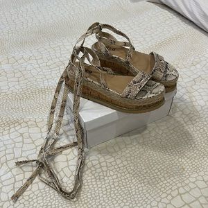 Retro Platform Sandals
